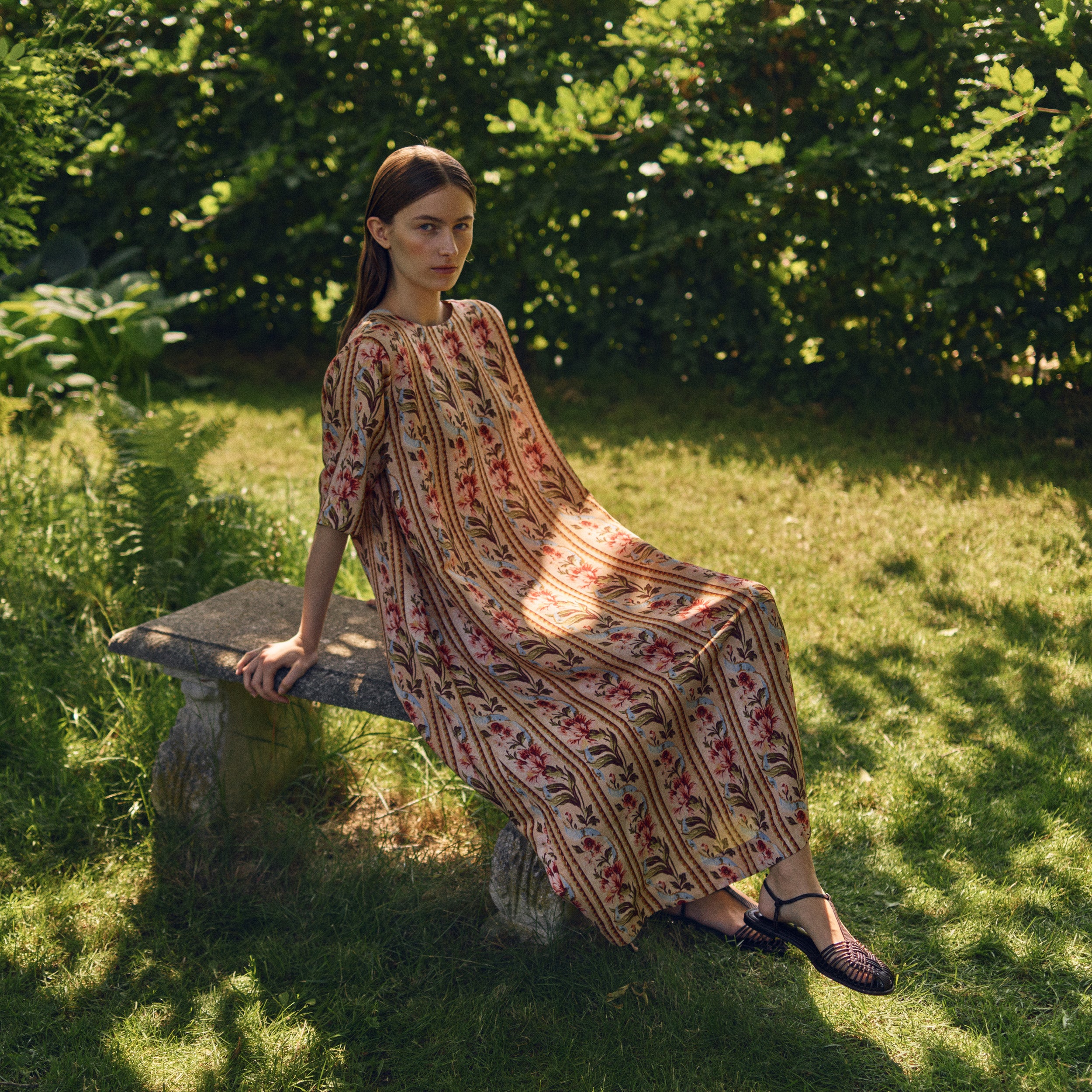 Tapis Noir Camille Silkekjole - Falmet Dress Guld