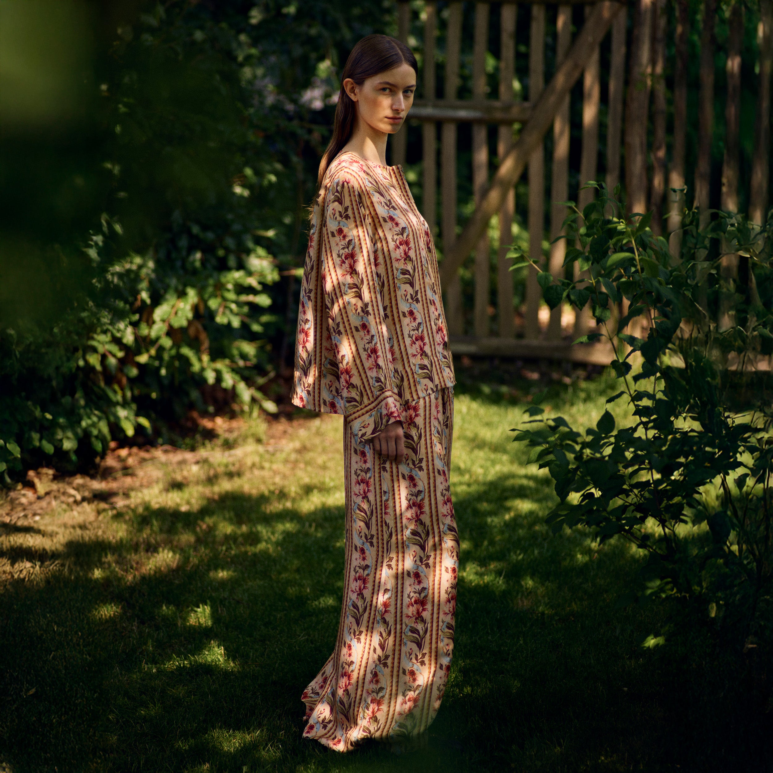 Tapis Noir Cara Silk Palazzo Pants - Stripe Pants Guld