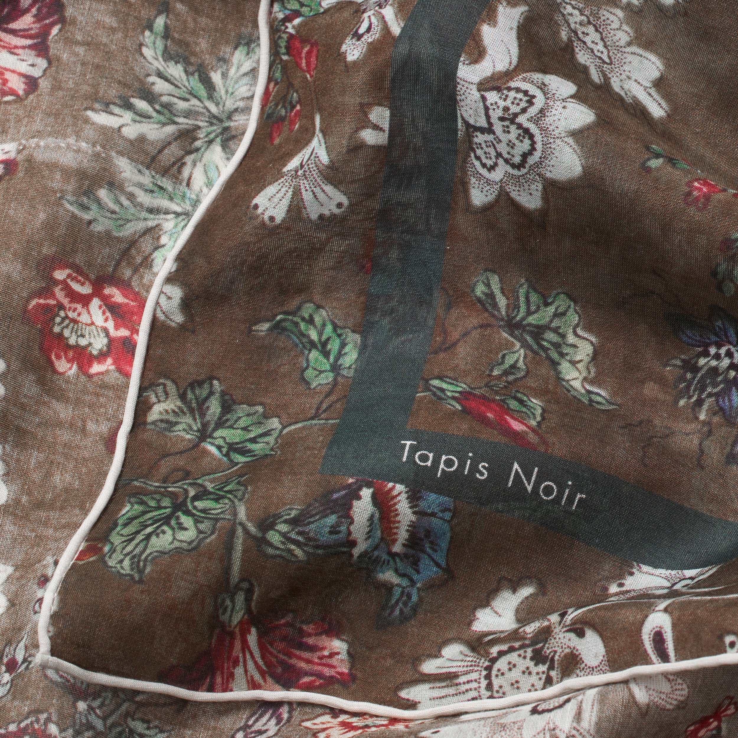 Tapis Noir Let Blomstret Patchwork Tørklæde Light Small (67x67cm) Brun