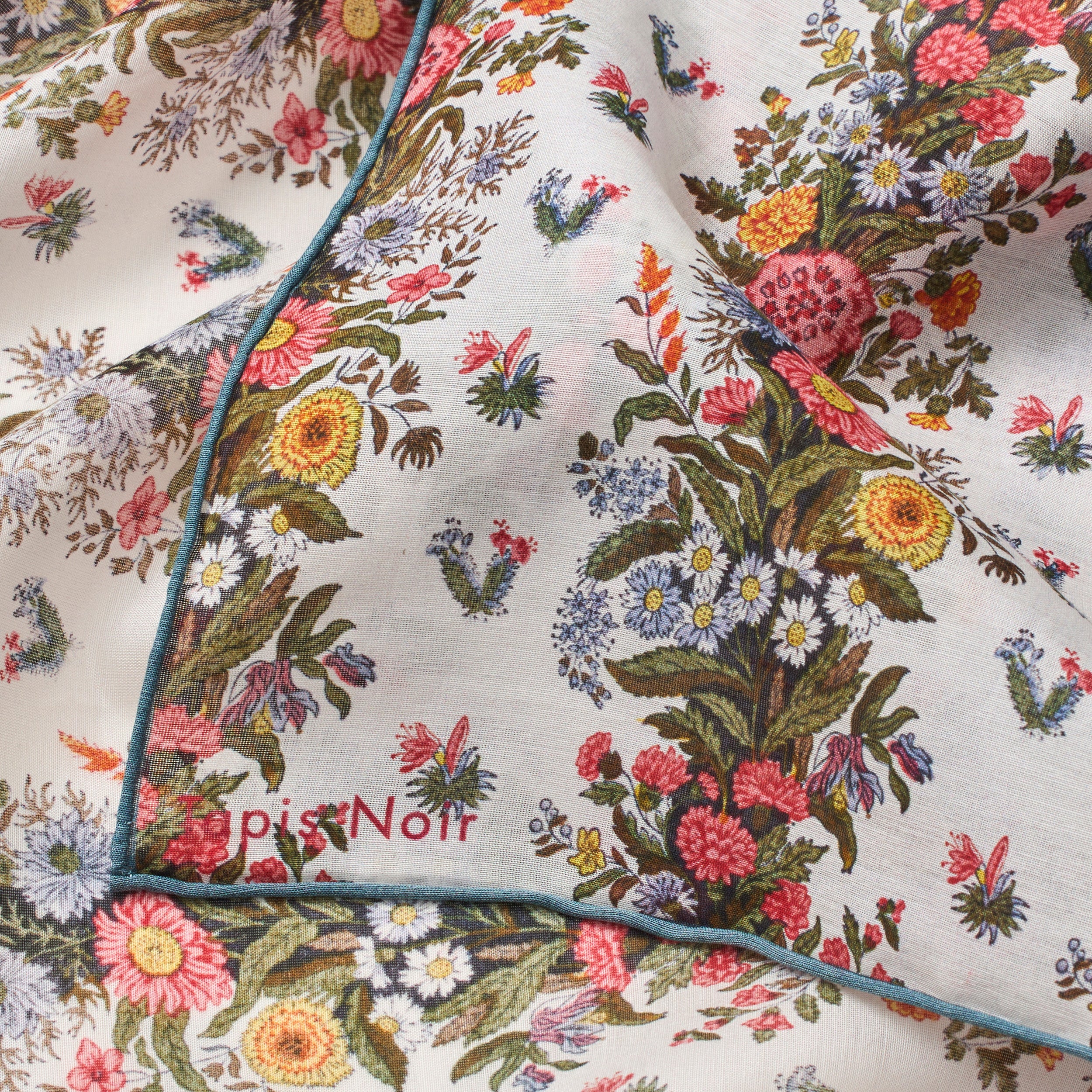 Tapis Noir Let Blomstret Patchwork Tørklæde Light Small (67x67cm) Hvid