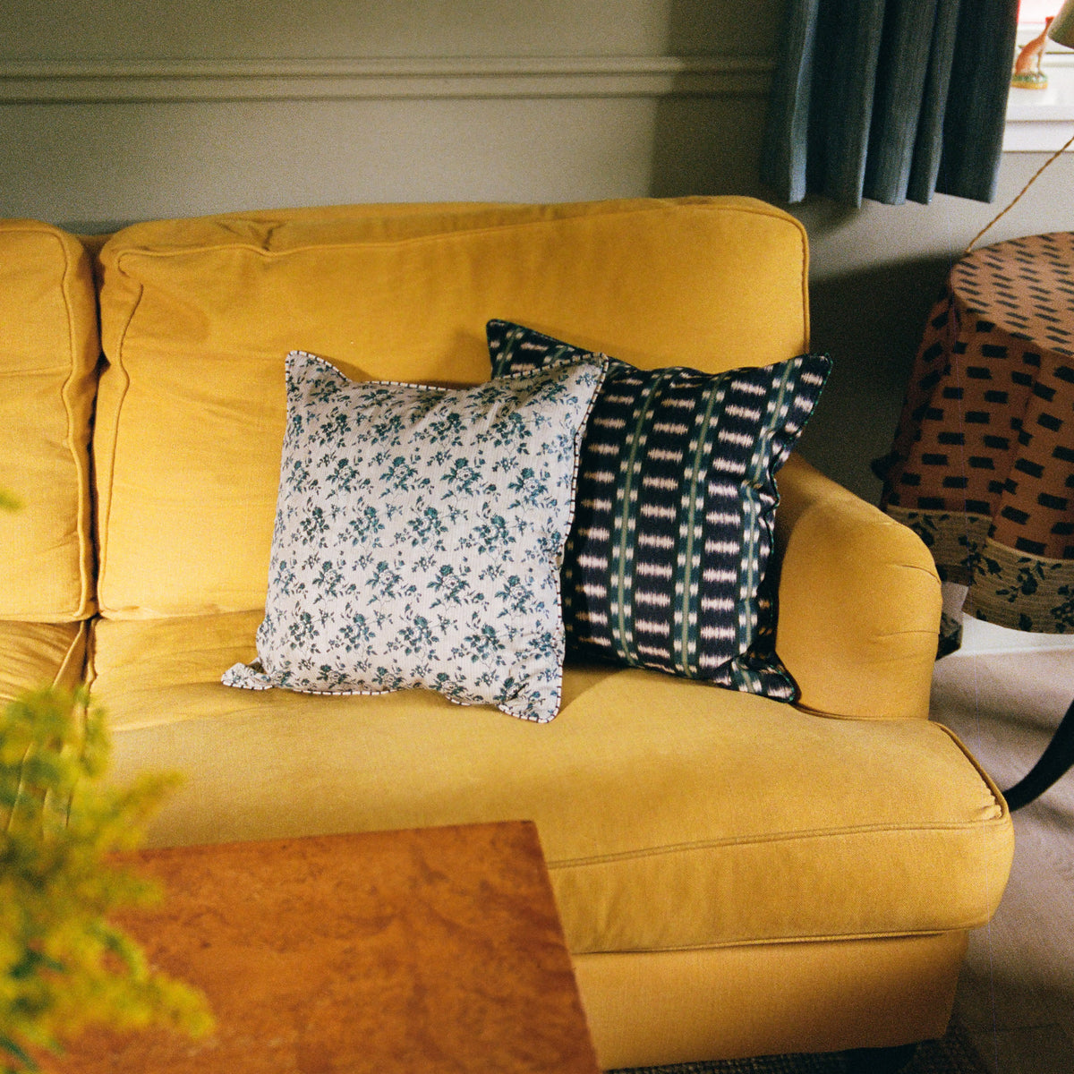 Tapis Noir Pude Greta Cushion Mørkeblå