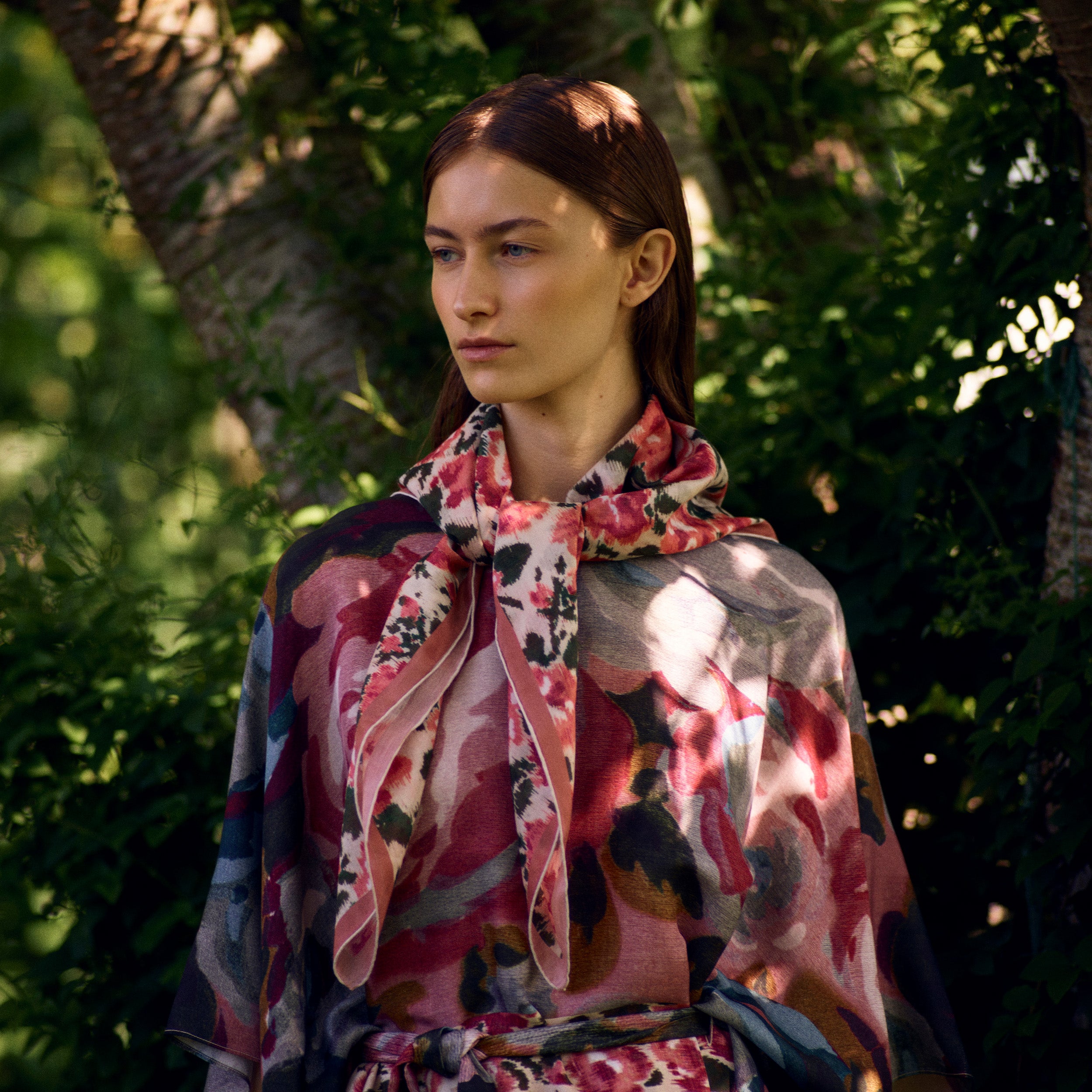 Tapis Noir Stort Let Gult Tørklæde Light (85x85cm) Lyserød