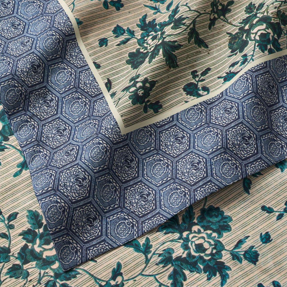 Tapis Noir Dug Greta - 140x140cm Tablecloth Mørkeblå