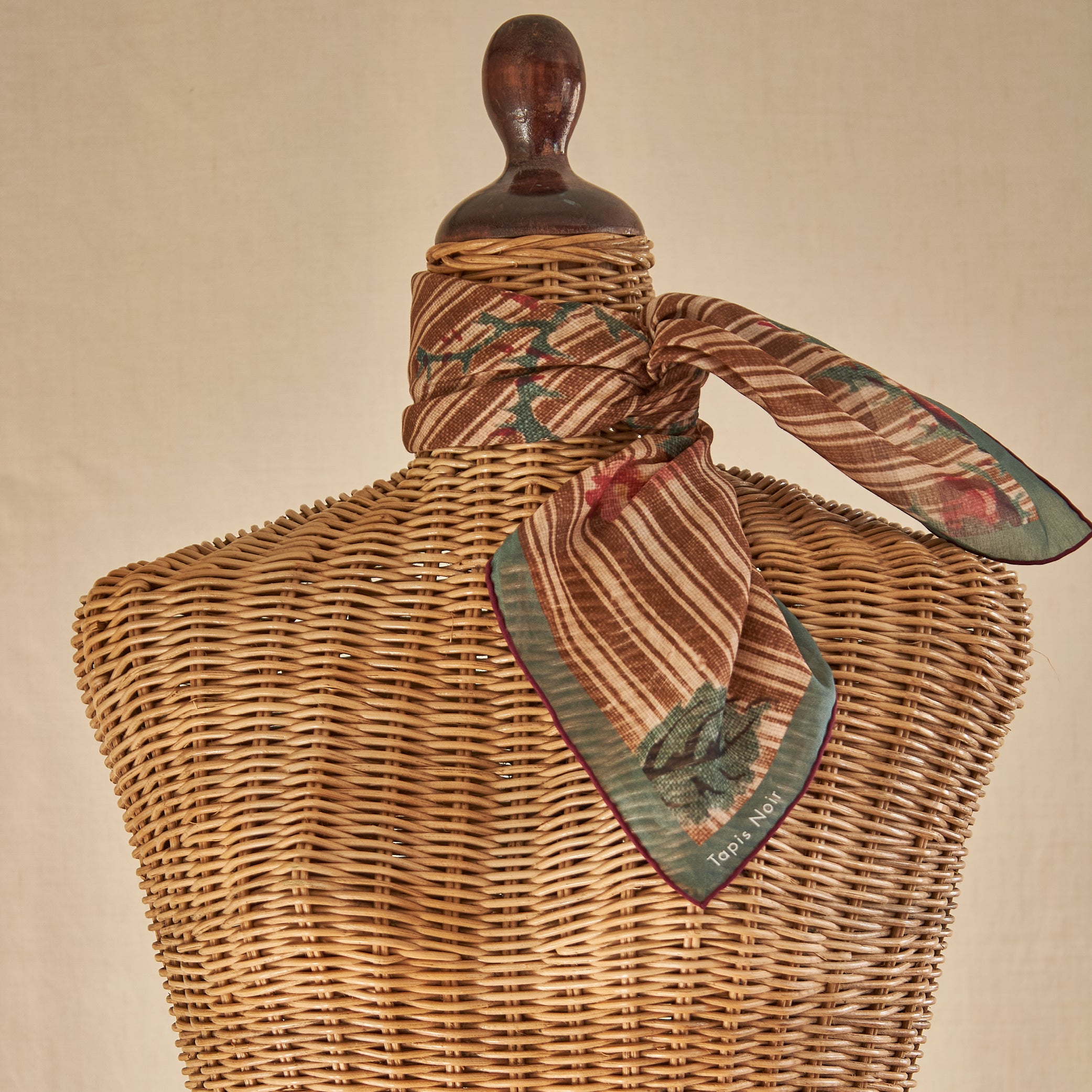 Tapis Noir Let Delilah Tørklæde Light Brun