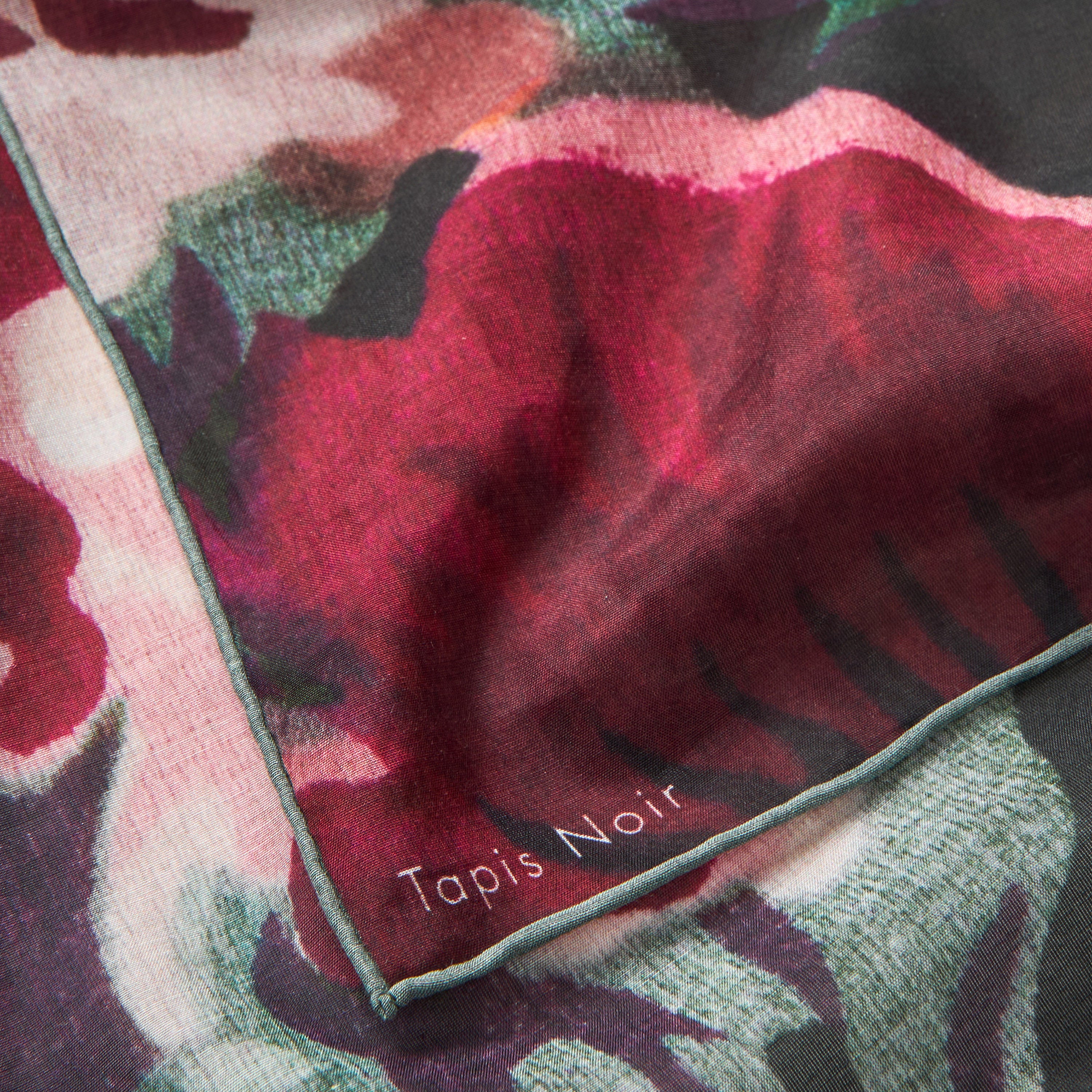Tapis Noir Let Småt Gwendolyn Tørklæde Light Small (67x67cm) Purple
