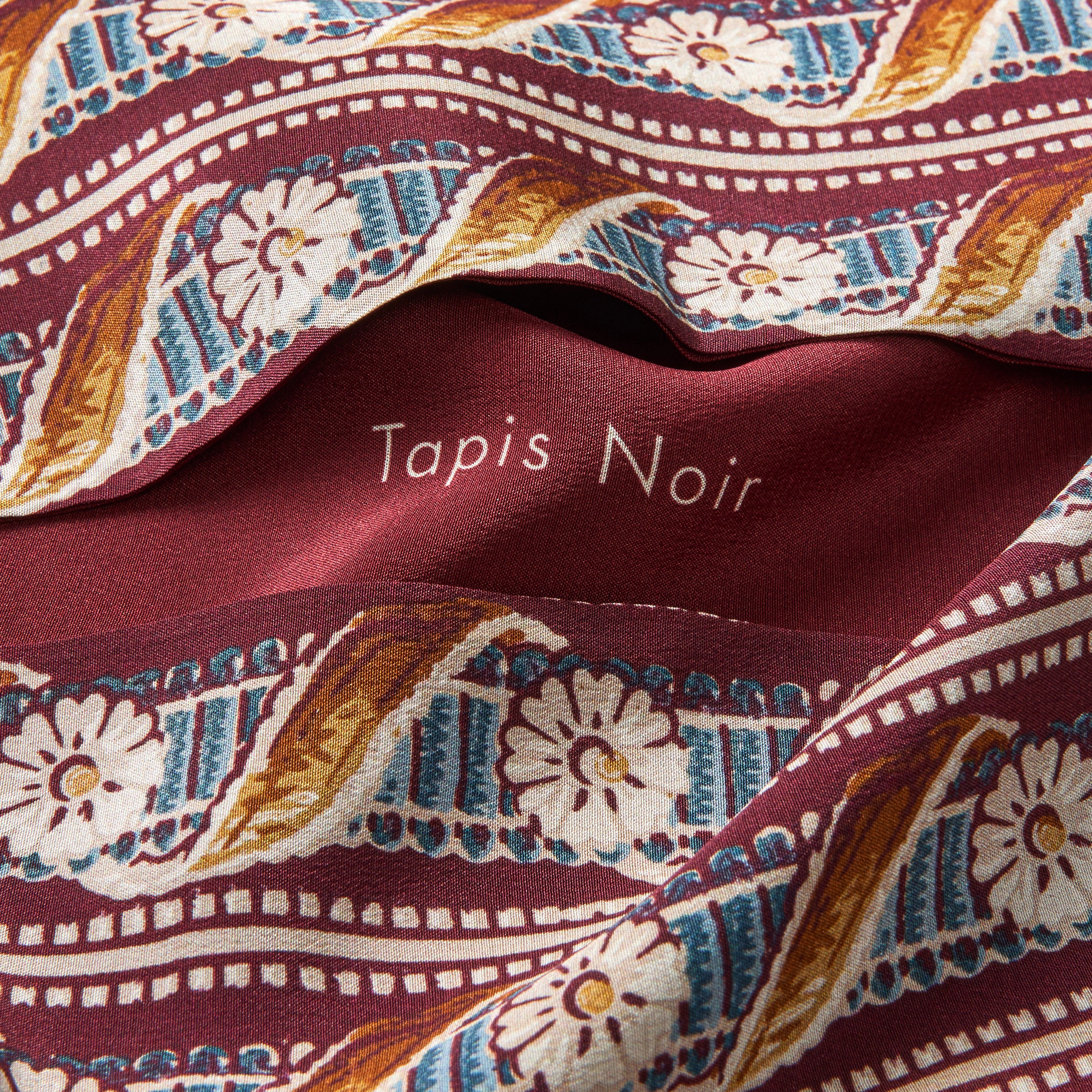 Tapis Noir Smalt Gabby Tørklæde Slim Bordeaux